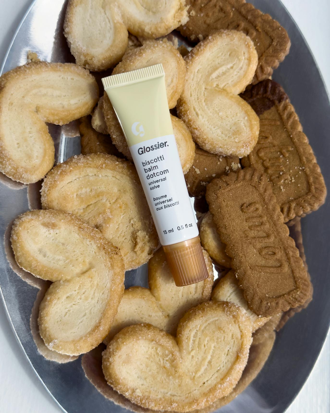 Glossier / Balm Dot Com Biscotti